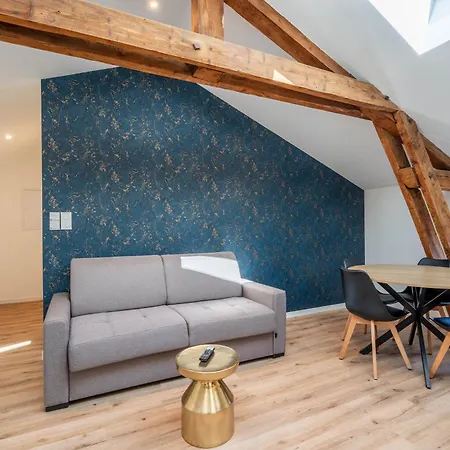La Fabrique Des Etoiles Apartment *
